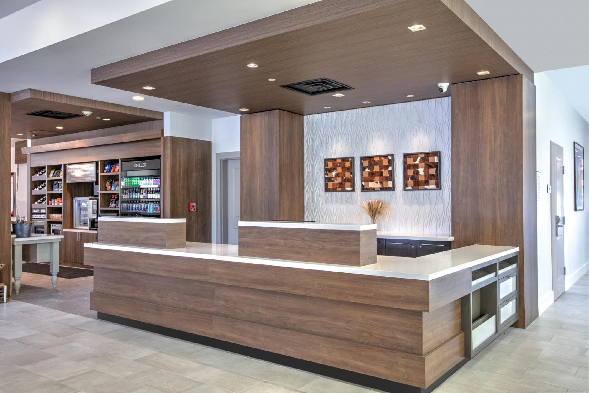 Hilton Garden Inn Dallas Арлингтън Екстериор снимка