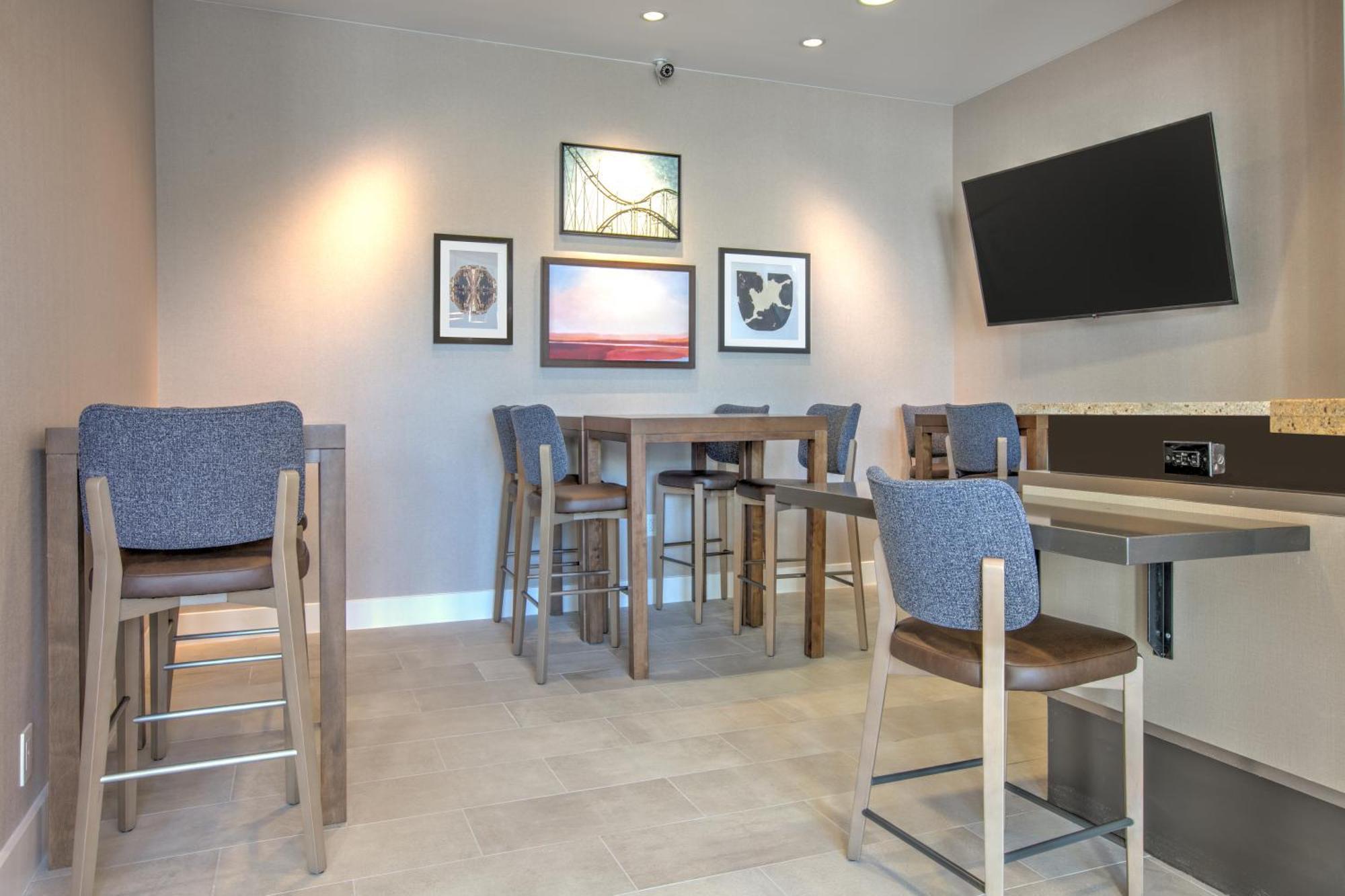 Hilton Garden Inn Dallas Арлингтън Екстериор снимка