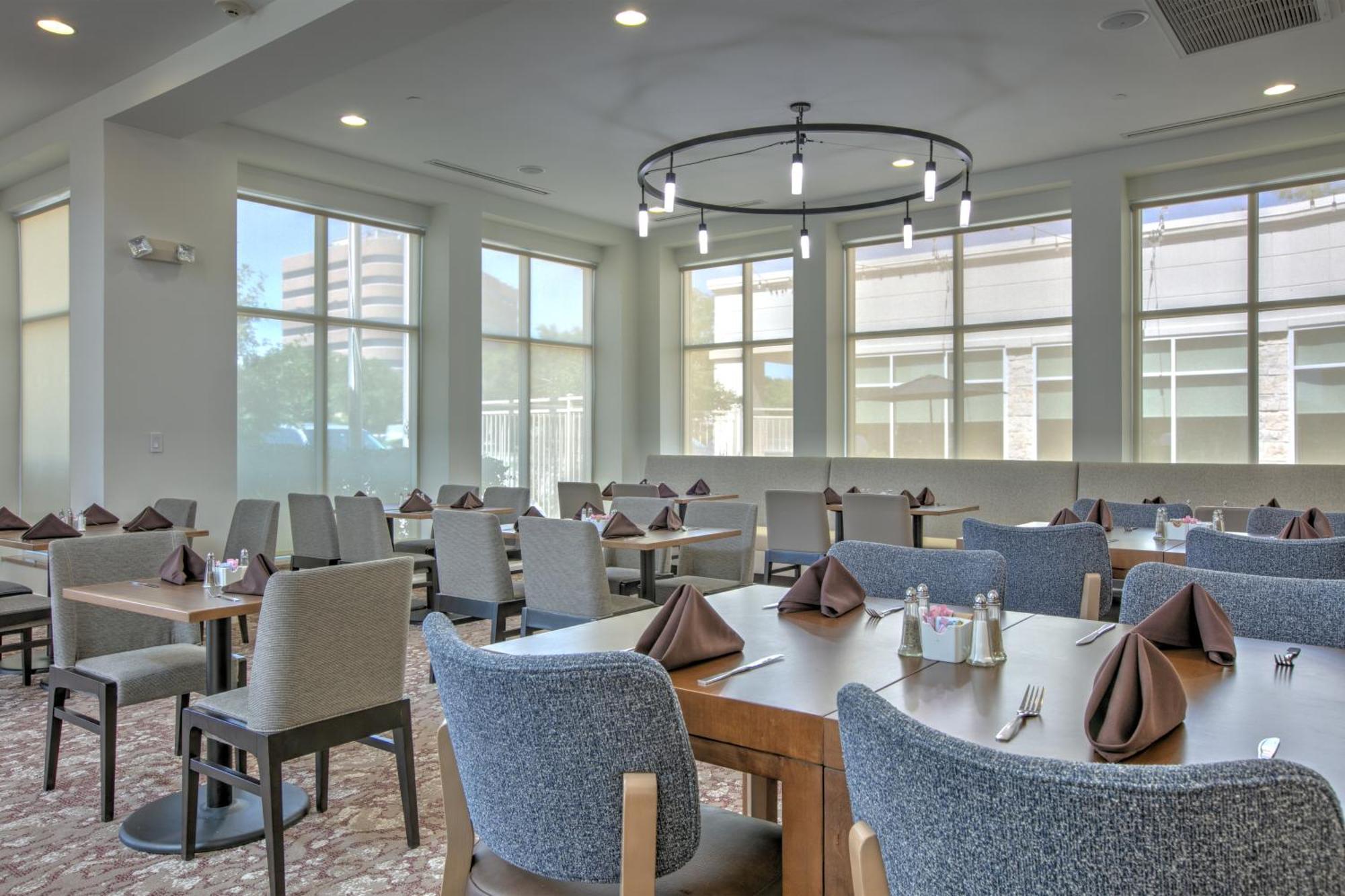 Hilton Garden Inn Dallas Арлингтън Екстериор снимка